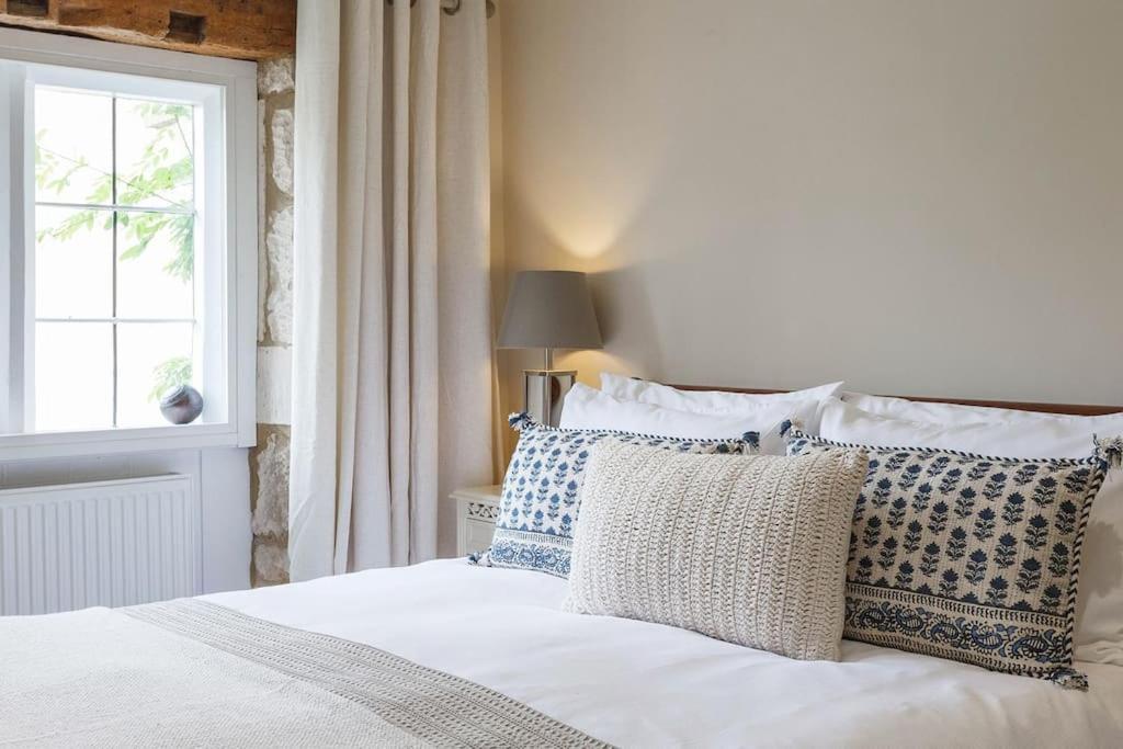 Stylish Painswick Getaway Villa Bagian luar foto