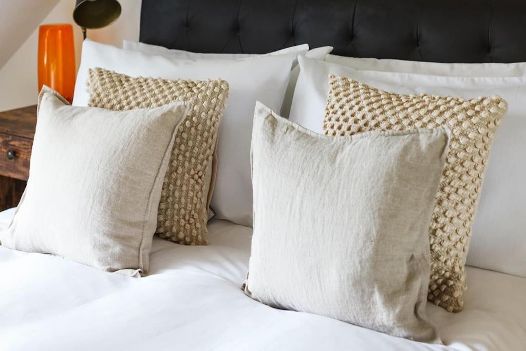 Stylish Painswick Getaway Villa Bagian luar foto