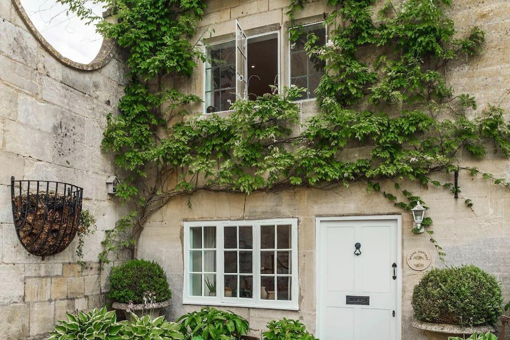 Stylish Painswick Getaway Villa Bagian luar foto