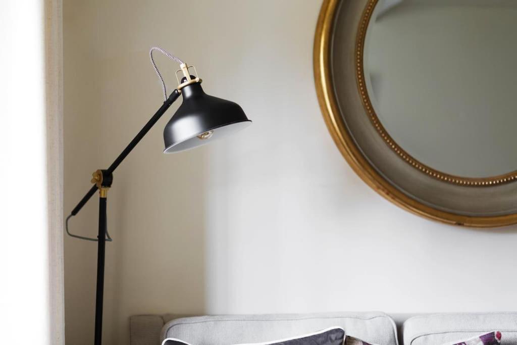 Stylish Painswick Getaway Villa Bagian luar foto