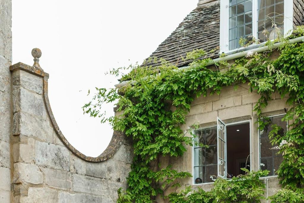 Stylish Painswick Getaway Villa Bagian luar foto